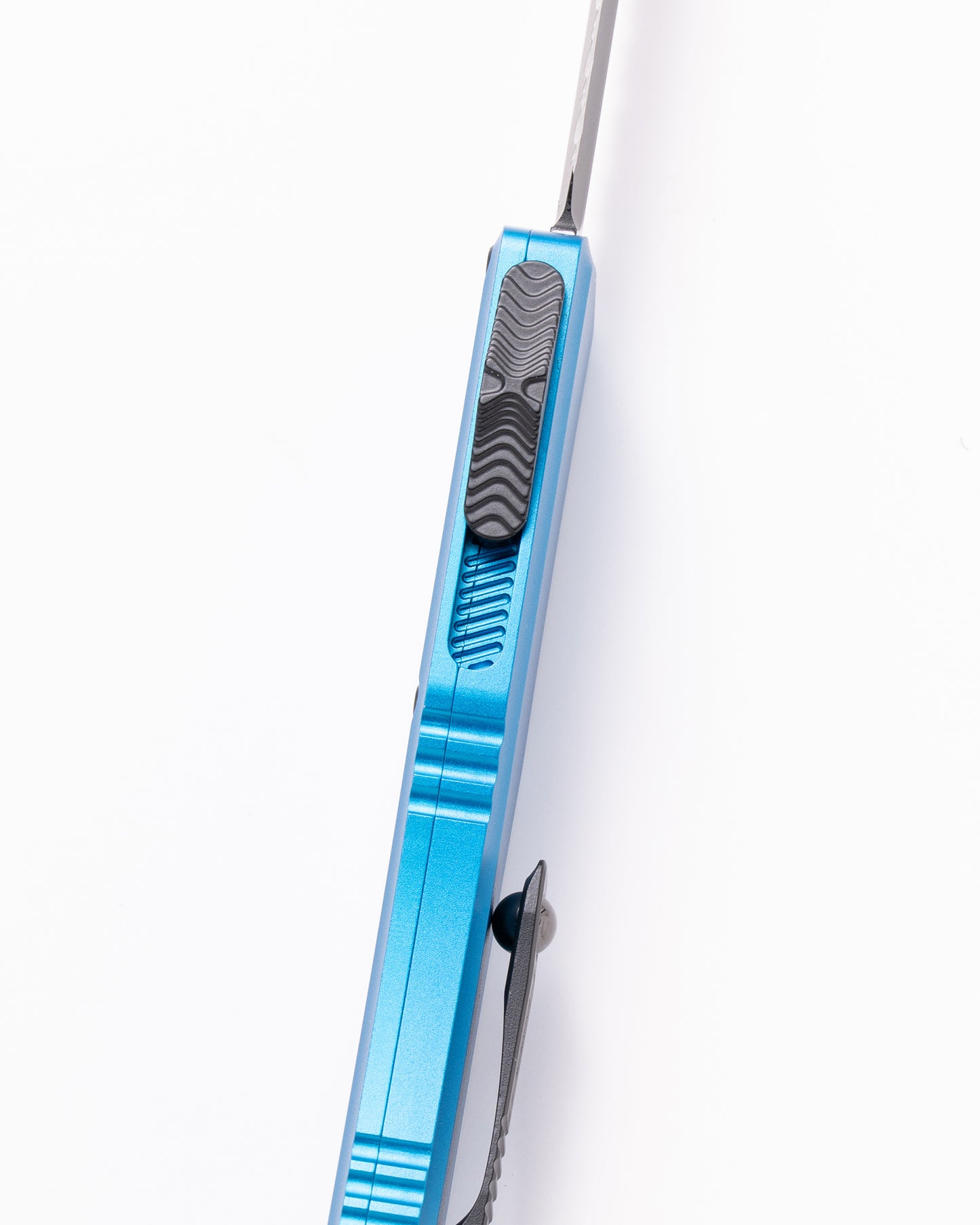 HERA II MINI D/E BLACK PART SERRATE BLUE (1702M-2BL)