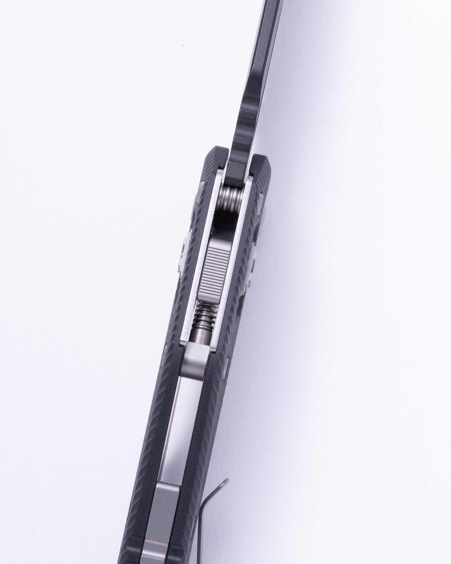 MSI BLACK SE PART SERR FLUTED G-10 BLACK (210-2FLGTBK)